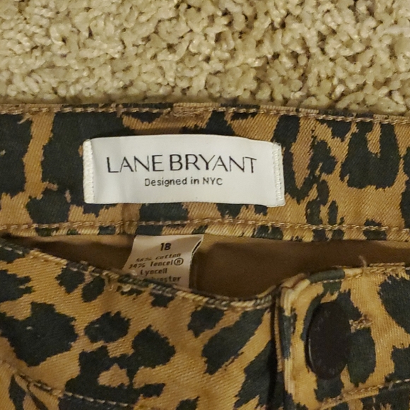 SOLD!!! LANE BRYANT Leopard Print Jeans - Size 18 - Picture 3 of 8